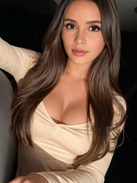 Linelle High Class Escort Hure Essen 2